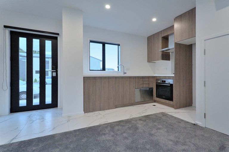 Photo of property in 2/273 Barbadoes Street, Christchurch Central, Christchurch, 8011