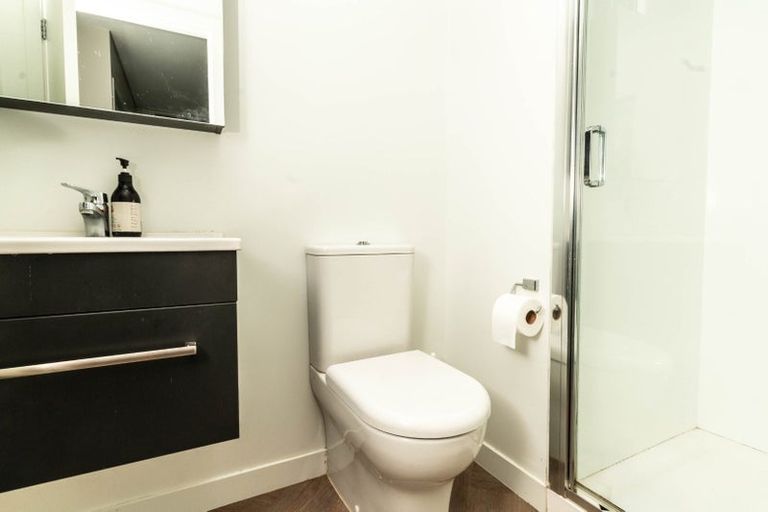 Photo of property in 402/82 Jellicoe Road, Panmure, Auckland, 1072