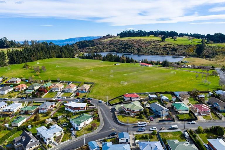 Photo of property in 2 Travis Street, Brockville, Dunedin, 9011