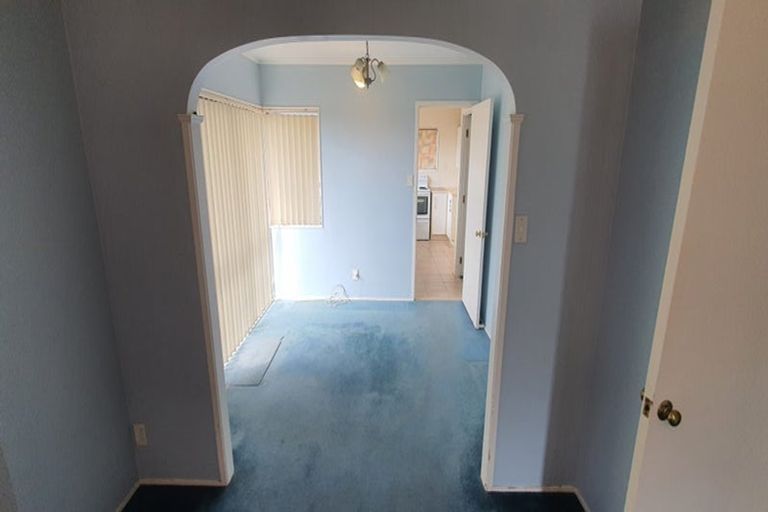 Photo of property in 2/7 Roseberry Avenue, Birkenhead, Auckland, 0626