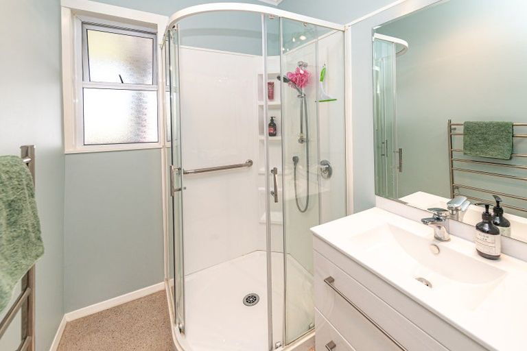 Photo of property in 46 Hadfield Crescent, College Estate, Whanganui, 4500