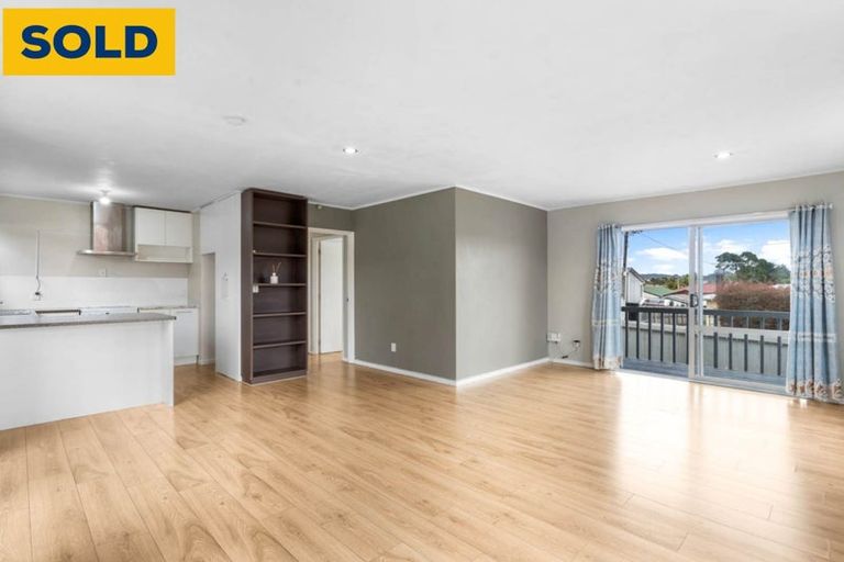 Photo of property in 1/163 Rathgar Road, Henderson, Auckland, 0610