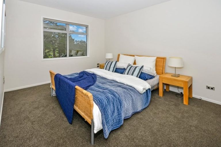 Photo of property in 73d Oraha Road, Kumeu, 0892