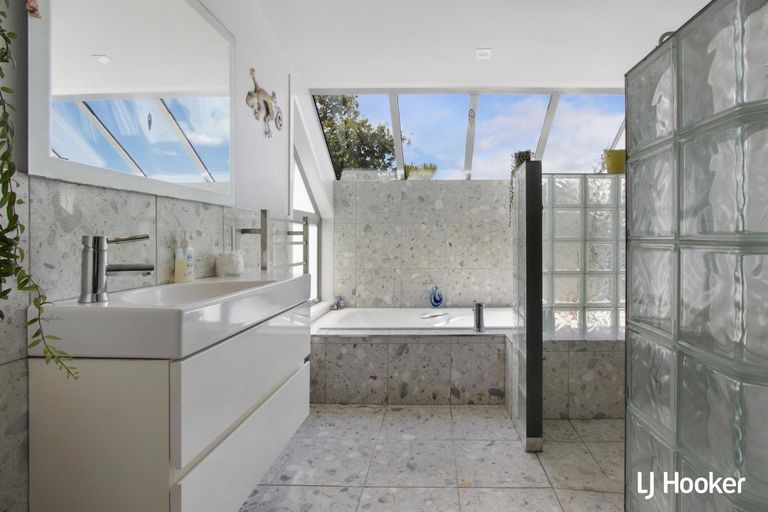 Photo of property in 33a Waione Avenue, Athenree, Katikati, 3177