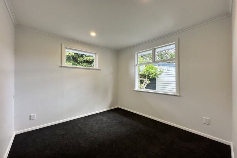 Photo of property in 122 Mcleod Street, Elderslea, Upper Hutt, 5018