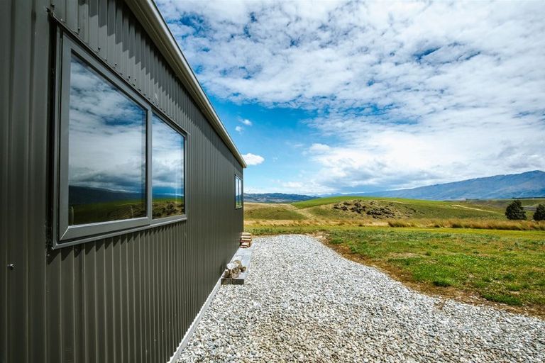 Photo of property in 138 Ruffell Road, Tarras, Cromwell, 9383