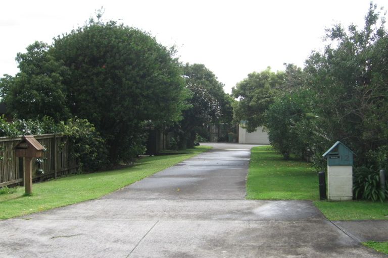 Photo of property in 12 Roadley Avenue, Sunnyhills, Auckland, 2010
