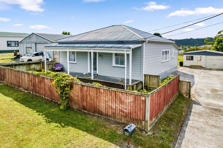 Photo of property in 46 King Street, Hikurangi, 0114
