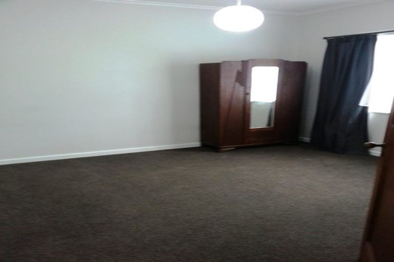 Photo of property in 105 Victoria Avenue, Palmerston North, 4410