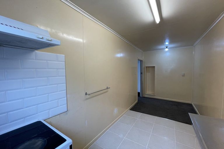 Photo of property in 6 Chatham Street, Berhampore, Wellington, 6023