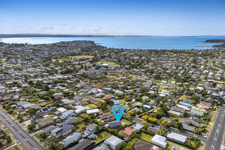 Photo of property in 6 Rakino Avenue, Manly, Whangaparaoa, 0930