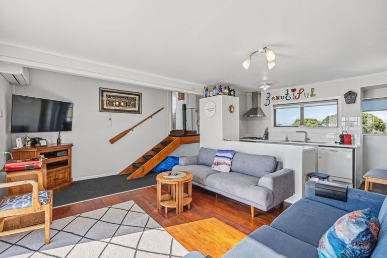 Photo of property in 499 Pukehina Parade, Pukehina, Te Puke, 3189