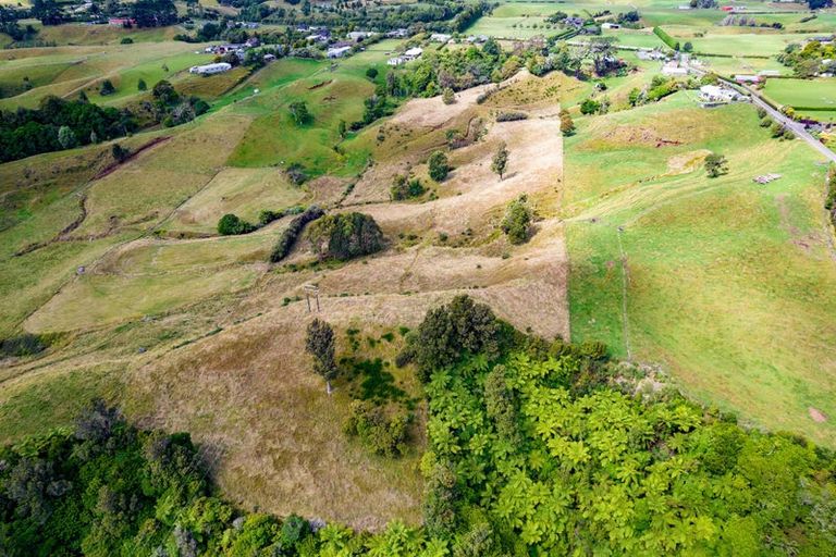 Photo of property in 282 Smart Road, Hillsborough, New Plymouth, 4372