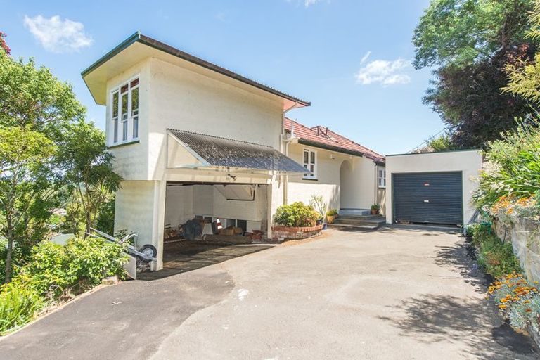 Photo of property in 27 Mount View Road, Bastia Hill, Whanganui, 4500