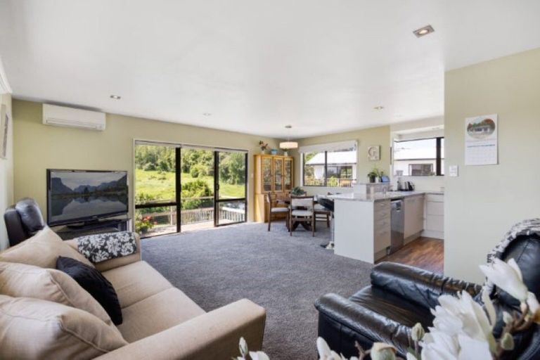 Photo of property in 75 Jonathon Street, Brookfield, Tauranga, 3110