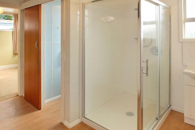 Photo of property in 17 Whittaker Street, Foxton, 4814