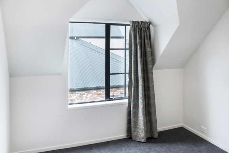 Photo of property in 46d Division Street, Riccarton, Christchurch, 8041