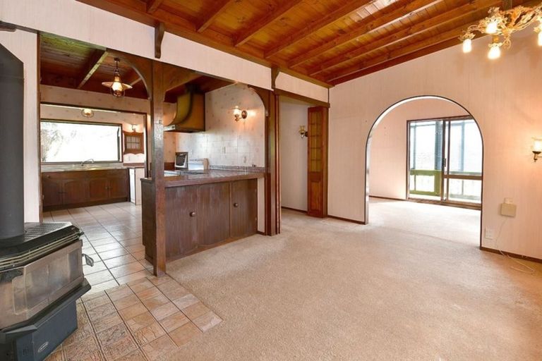 Photo of property in 282 Vipond Road, Stanmore Bay, Whangaparaoa, 0932