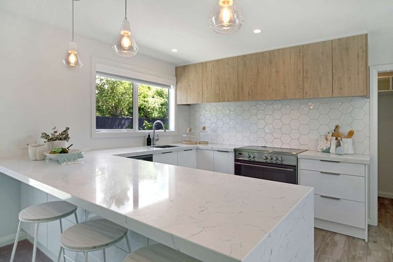 Photo of property in 6a Salisbury Avenue, Terrace End, Palmerston North, 4410