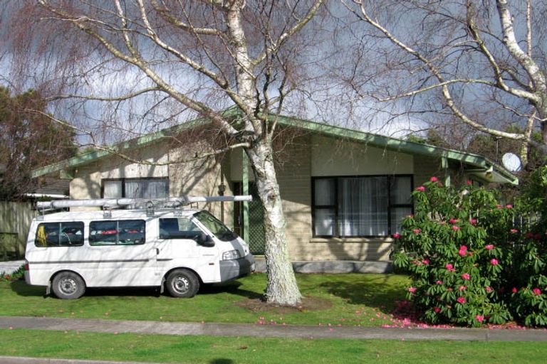 Photo of property in 21 Humphries Place, Awapuni, Palmerston North, 4412
