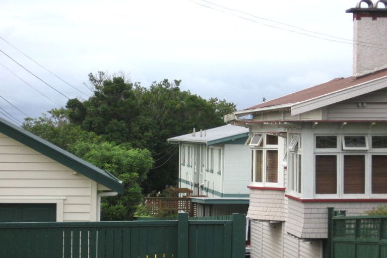 Photo of property in 2 Seaview Terrace, Mount Albert, Auckland, 1025