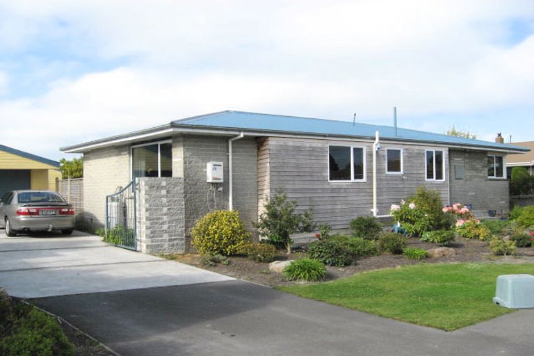 Photo of property in 2 Hodgson Avenue, Kaiapoi, 7630