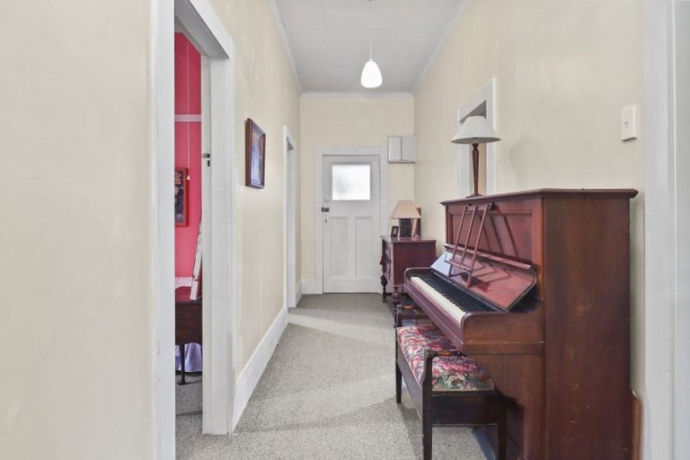 Photo of property in 6 Rose Street, Tirau, 3410