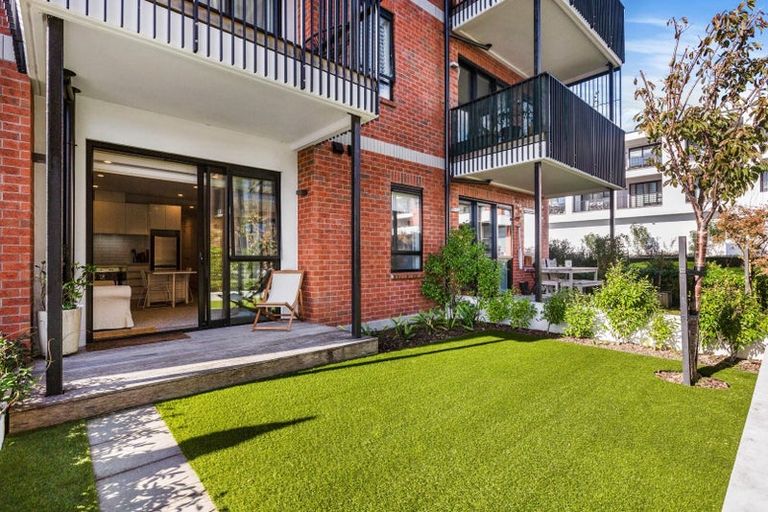 Photo of property in 2/81g Mapou Road, Hobsonville, Auckland, 0616