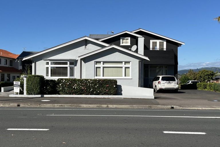 Photo of property in 204a Devonport Road, Tauranga, 3110