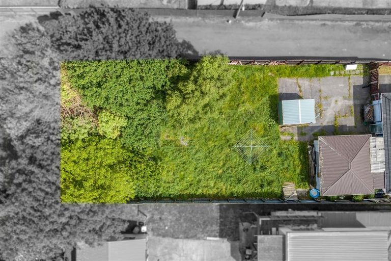 Photo of property in 20 Hinau Grove, Wainuiomata, Lower Hutt, 5014