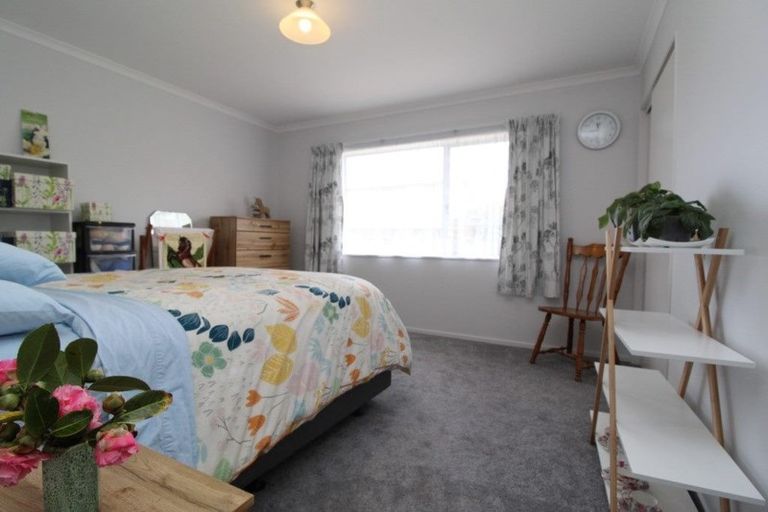 Photo of property in 73 North Street, Mokau, 4376