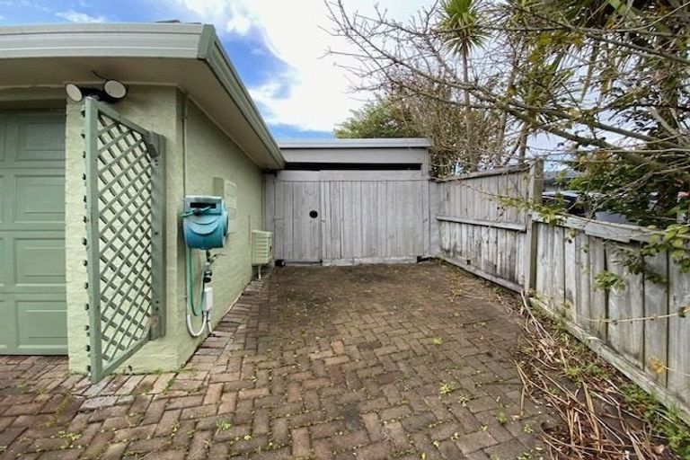 Photo of property in 755 Chapel Road, Dannemora, Auckland, 2016