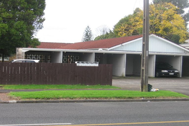 Photo of property in 2/28 Kimpton Road, Papatoetoe, Auckland, 2025