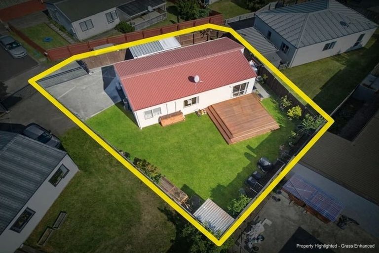 Photo of property in 22a Clarice Place, Takanini, 2112