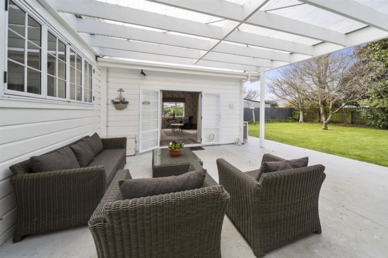 Photo of property in 22 Disraeli Street, Hawera, 4610