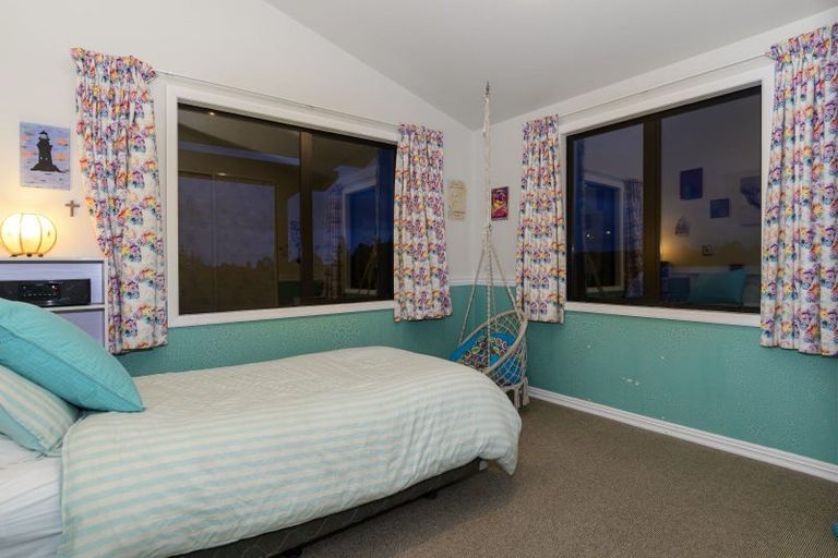 Photo of property in 17 Sarona Park Drive, Omanawa, Tauranga, 3171