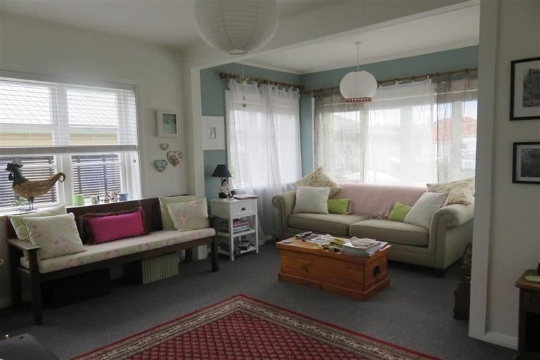 Photo of property in 605 Massey Street, Akina, Hastings, 4122