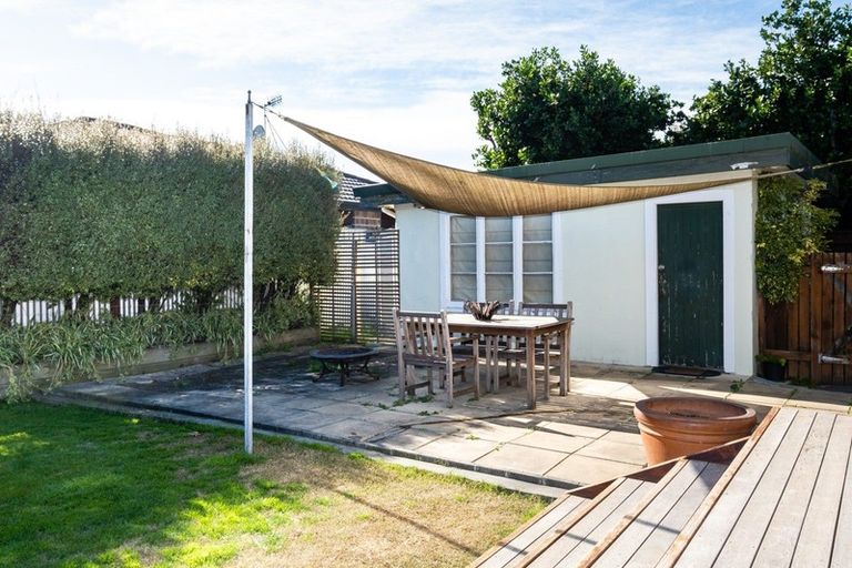 Photo of property in 10 Donegal Crescent, Tamatea, Napier, 4112