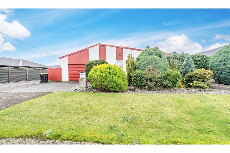 Photo of property in 26 Bullar Street, Grasmere, Invercargill, 9810