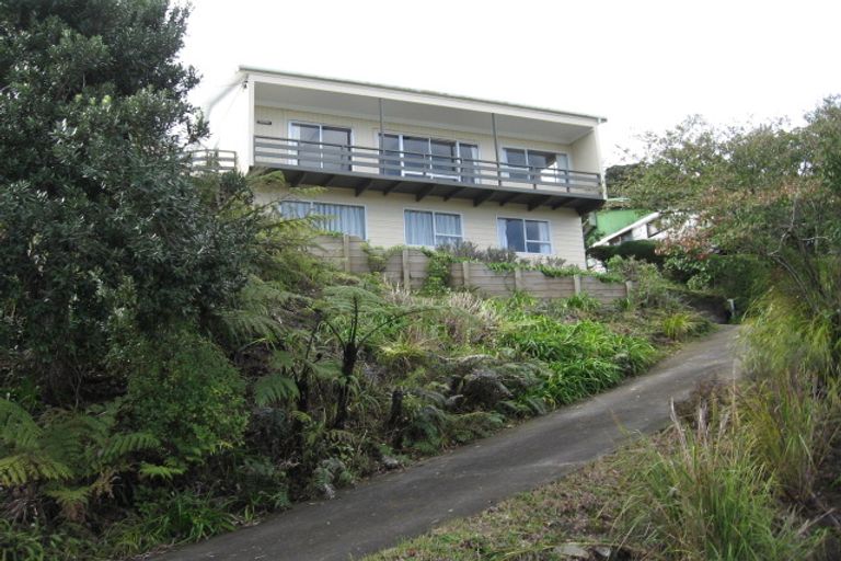Photo of property in 10 Tairua Terrace, Tairua, 3508