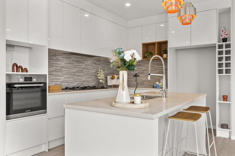 Photo of property in 66 Kano Way, Hobsonville, Auckland, 0616