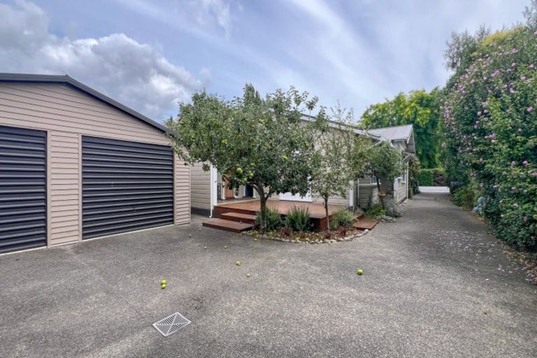 Photo of property in 182 High Street North, Carterton, 5713