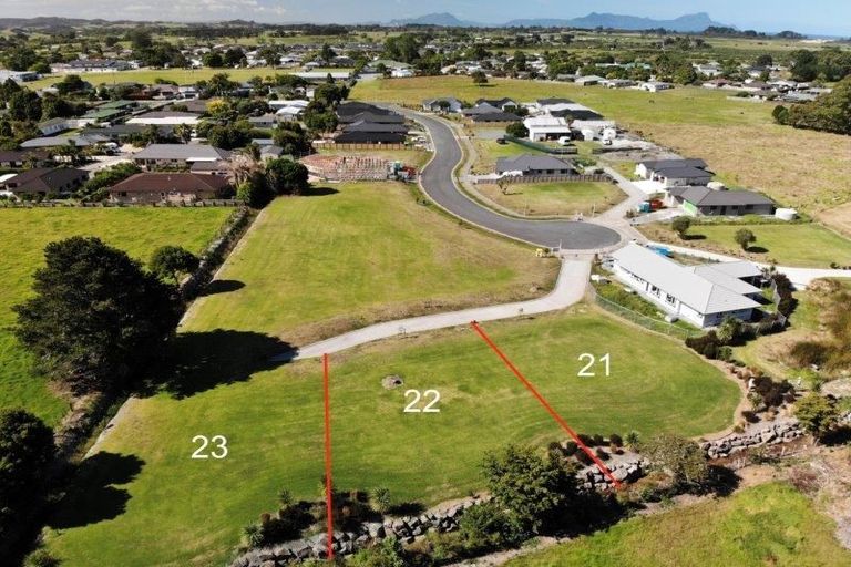 Photo of property in 1 Kahikatea Tree Lane Lane, Waipu, 0510