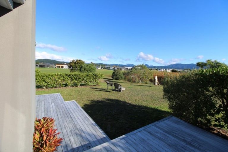 Photo of property in 122 The Fairway, Matarangi, Whitianga, 3592