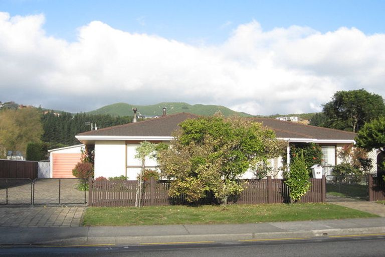 Photo of property in 104 Rimu Road, Raumati Beach, Paraparaumu, 5032