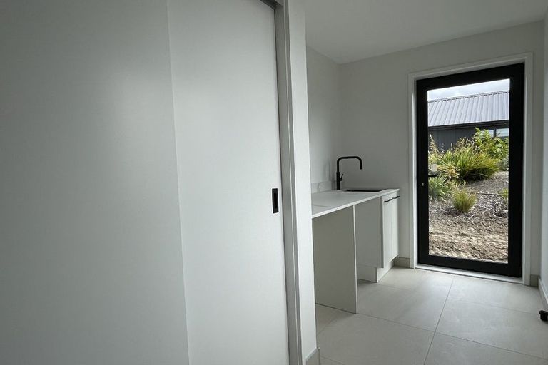 Photo of property in 13 Johnson Place, Stillwater, Silverdale, 0993