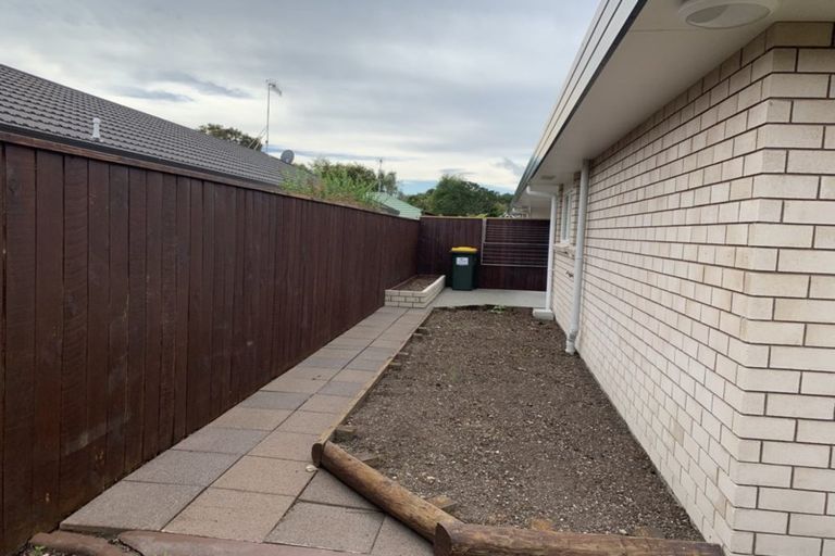 Photo of property in 6 Villa Grove, Paraparaumu, 5032