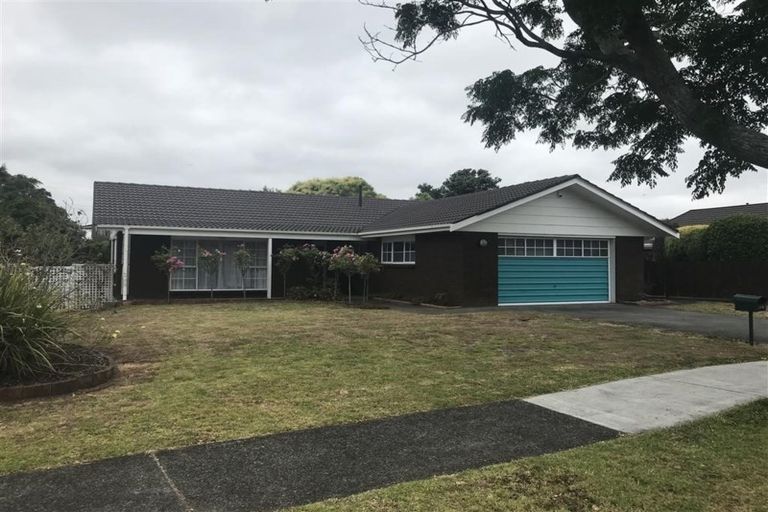Photo of property in 185 Walter Strevens Drive, Conifer Grove, Takanini, 2112