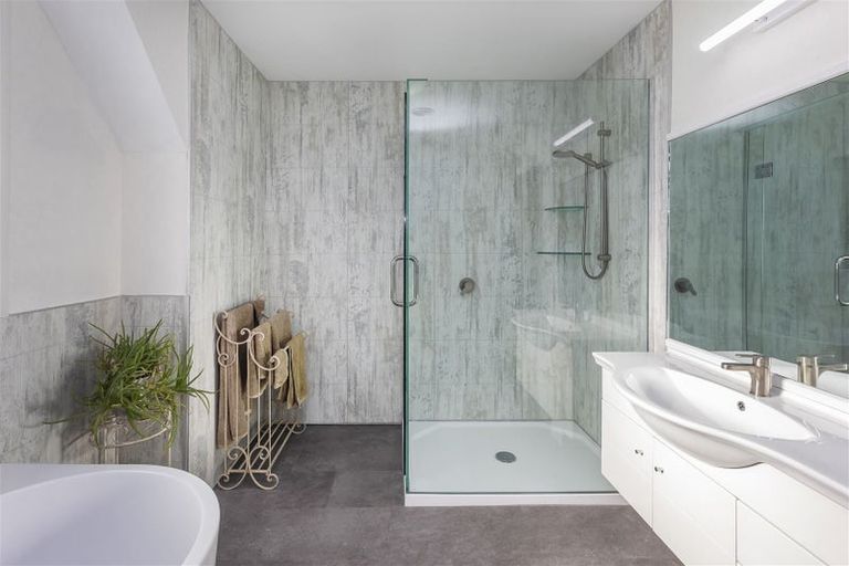 Photo of property in 9b Goya Place, Bishopdale, Christchurch, 8051