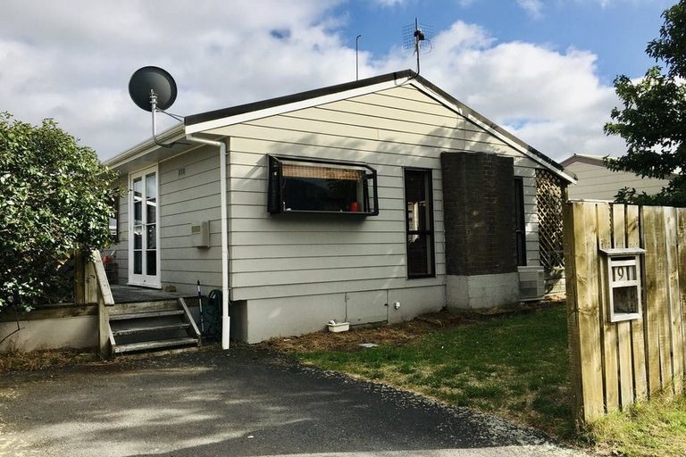 Photo of property in 9 Pukeko Street, Paraparaumu, 5032